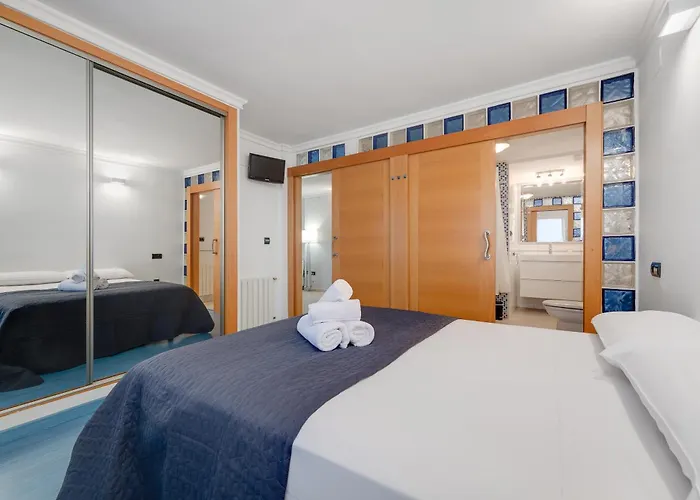 Hb - Torre Vista Al Mar Apartman *
